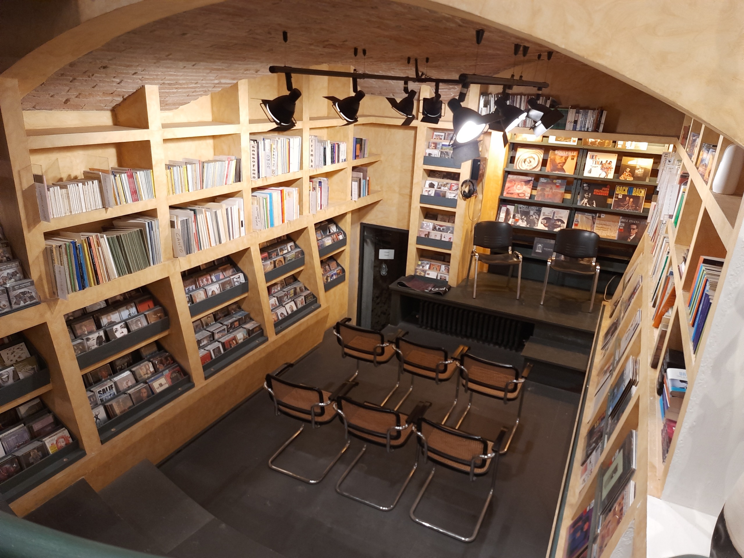 EGEA Store Perugia Librería